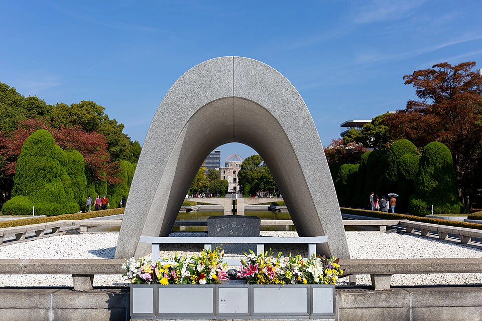 Hiroshima_Memorial_Cenotaph